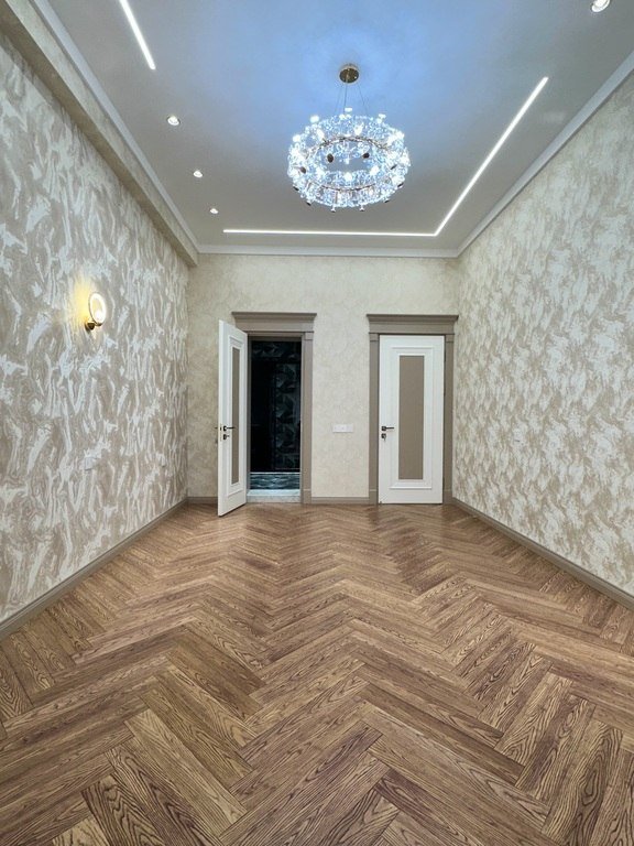 Satılır 4 otaqlı yeni tikili, 195 m², 28 May m.-10