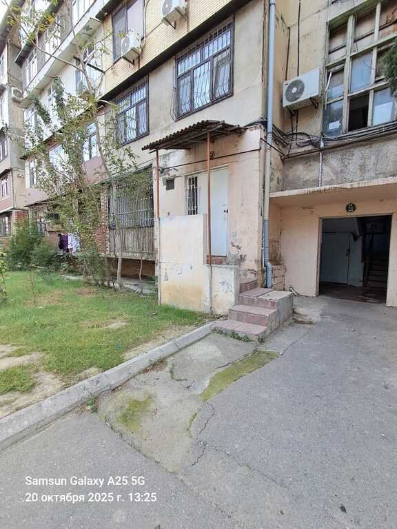 Kirayə verilir 1 otaqlı köhnə tikili, 20 m², Bakıxanov (Razin)-3