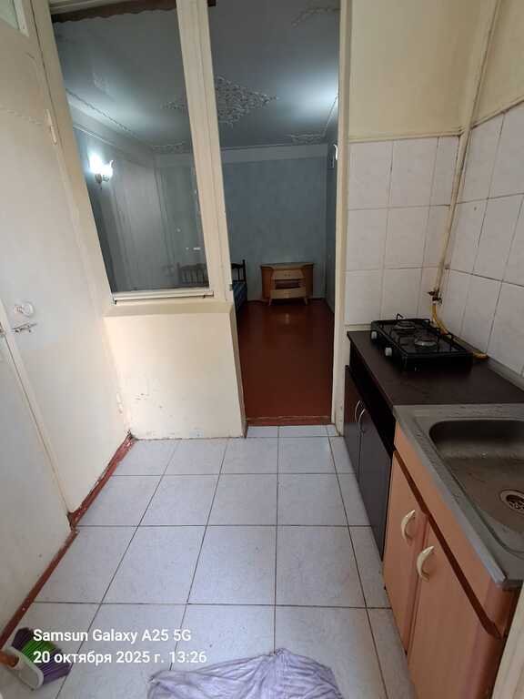 Kirayə verilir 1 otaqlı köhnə tikili, 20 m², Bakıxanov (Razin)-4