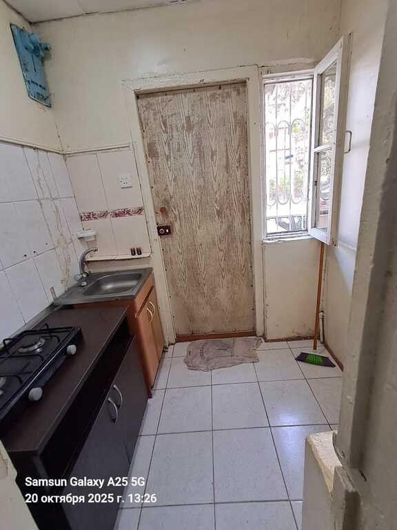 Kirayə verilir 1 otaqlı köhnə tikili, 20 m², Bakıxanov (Razin)-5