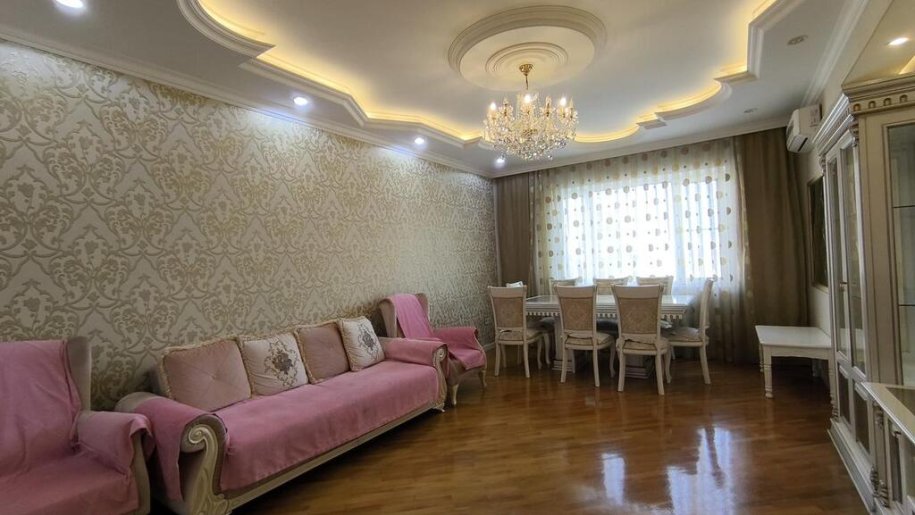 Kirayə verilir 3 otaqlı yeni tikili, 135 m², Elmlər Akademiyası m.-2