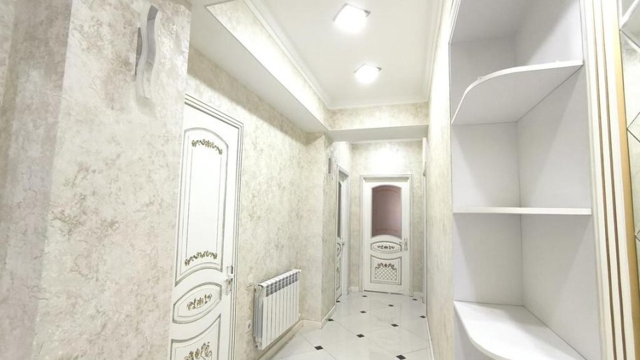 Kirayə verilir 3 otaqlı yeni tikili, 135 m², Elmlər Akademiyası m.-6