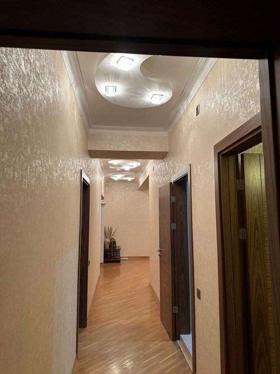 Kirayə verilir 3 otaqlı yeni tikili, 180 m², Nizami m.-14