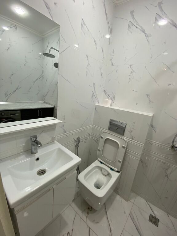 Kirayə verilir 3 otaqlı yeni tikili, 148 m², 8 noyabr-10