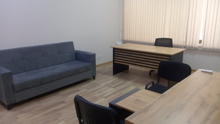 30 m<sup>2</sup> ofis icarəyə verilir, Nərimanov-2