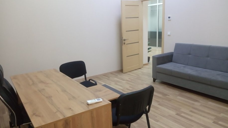 30 m<sup>2</sup> ofis icarəyə verilir, Nərimanov-4