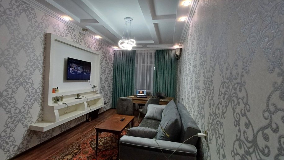 Kirayə verilir 3 otaqlı yeni tikili, 90 m², İnşaatçılar m.-1