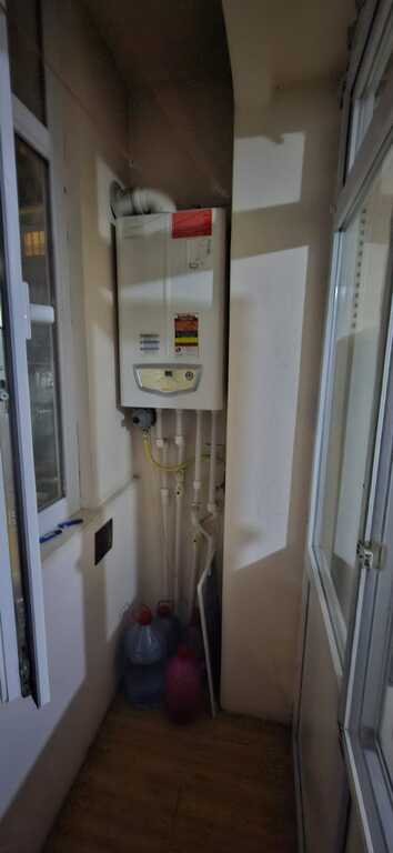 Kirayə verilir 2 otaqlı köhnə tikili, 70 m², Memar Əcəmi m.-10