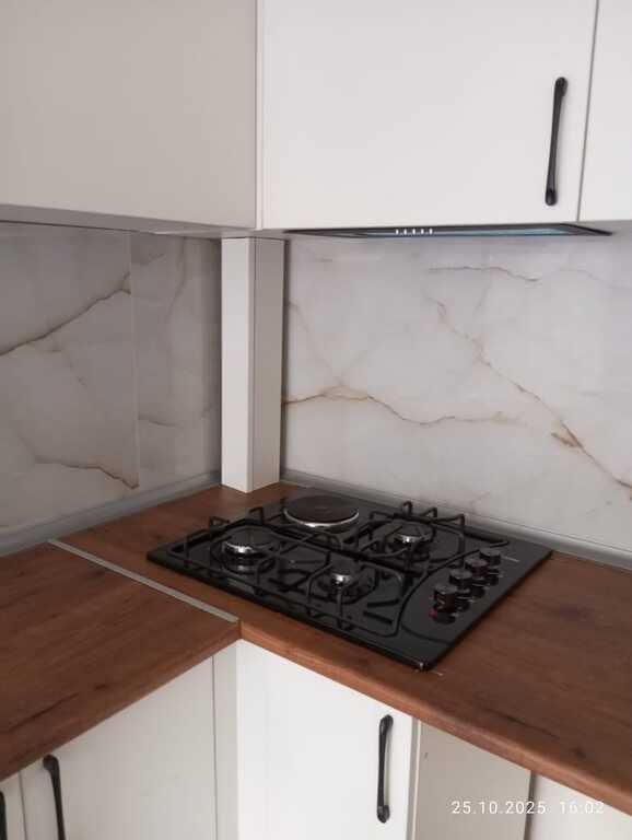 Kirayə verilir 2 otaqlı yeni tikili, 48 m², İnşaatçılar m.-5