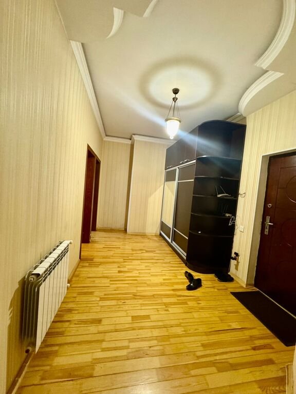 Kirayə verilir 2 otaqlı yeni tikili, 98 m², Memar Əcəmi m.-15