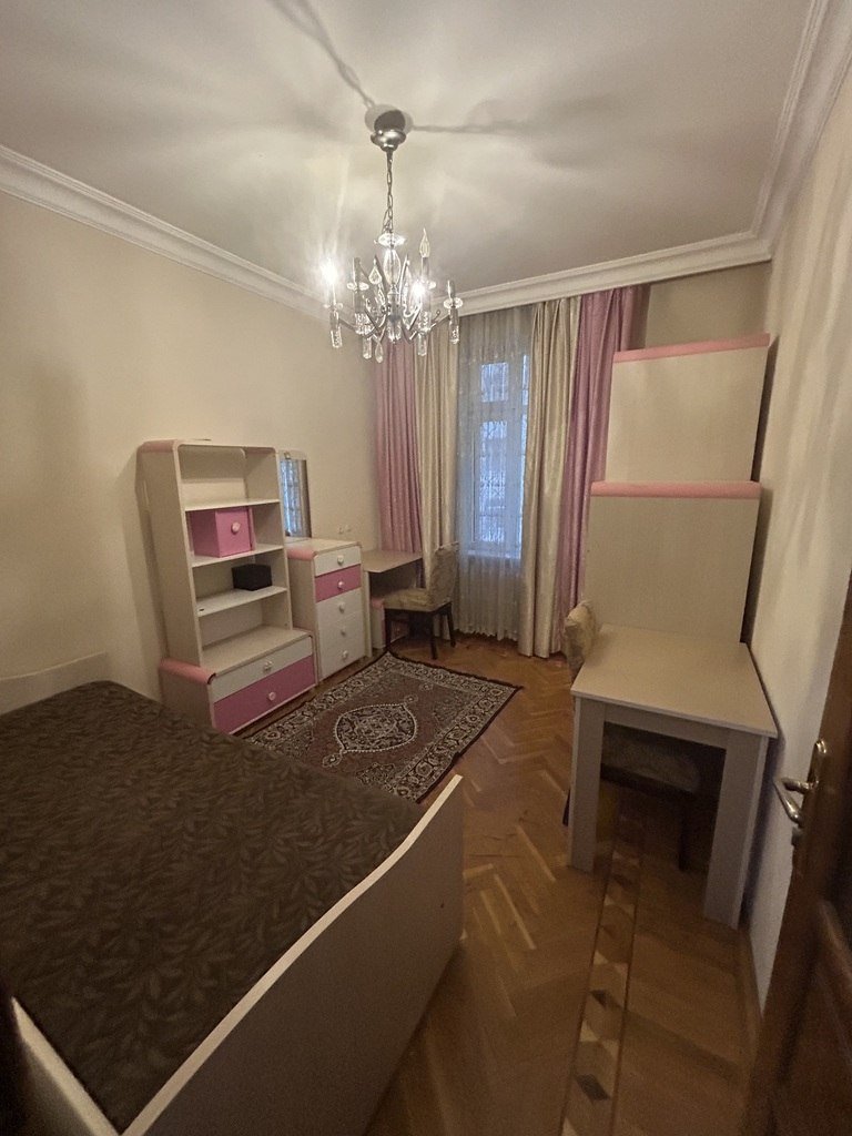 Kirayə verilir 3 otaqlı köhnə tikili, 65 m², Nizami m.-2