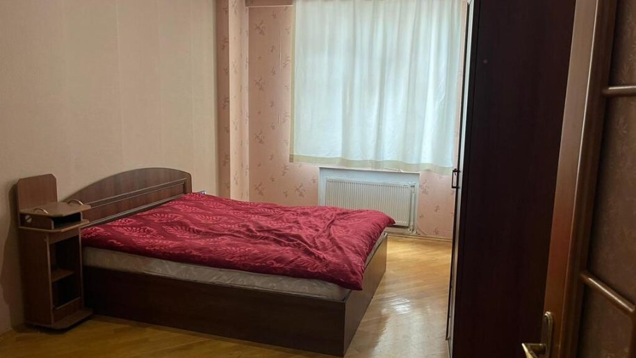 Kirayə verilir 3 otaqlı yeni tikili, 120 m², 8 noyabr-2