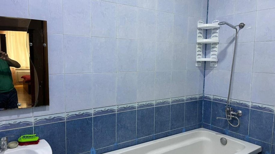 Kirayə verilir 3 otaqlı yeni tikili, 120 m², 8 noyabr-4