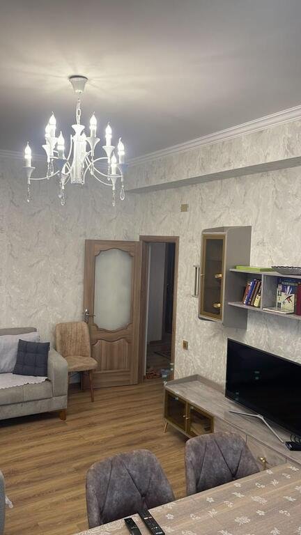 Satılır 4 otaqlı yeni tikili, 120 m², İnşaatçılar m.-2
