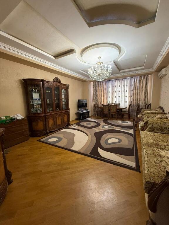 Satılır 3 otaqlı yeni tikili, 110 m², İnşaatçılar m.-3