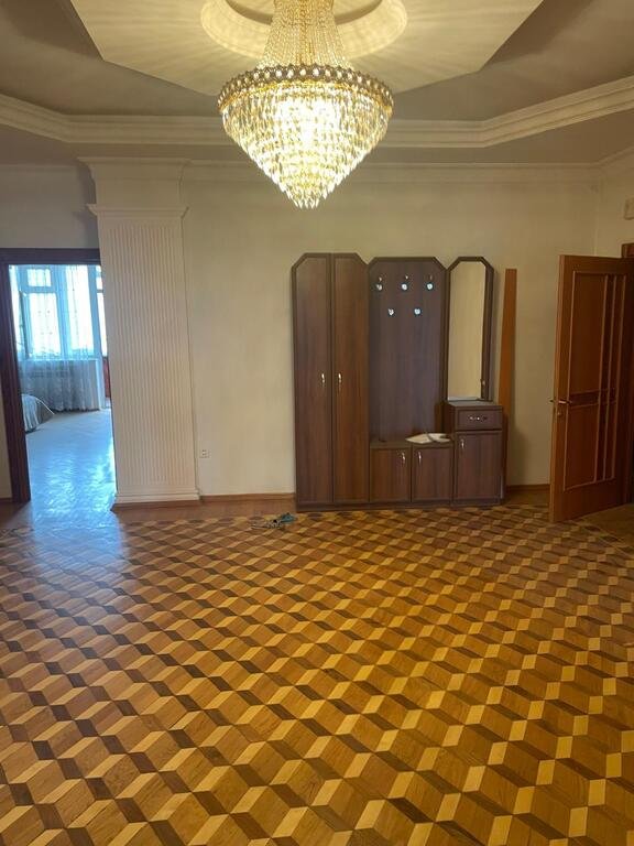 Kirayə verilir 3 otaqlı yeni tikili, 160 m², Nizami m.-4