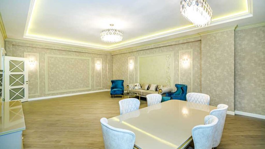 Kirayə verilir 4 otaqlı yeni tikili, 240 m², İçərişəhər m.-1