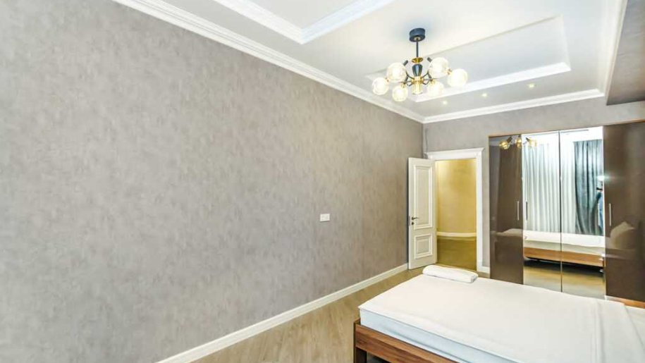 Kirayə verilir 4 otaqlı yeni tikili, 240 m², İçərişəhər m.-15