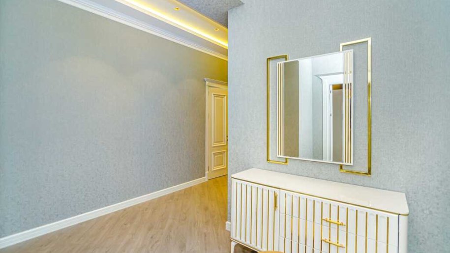 Kirayə verilir 4 otaqlı yeni tikili, 240 m², İçərişəhər m.-18