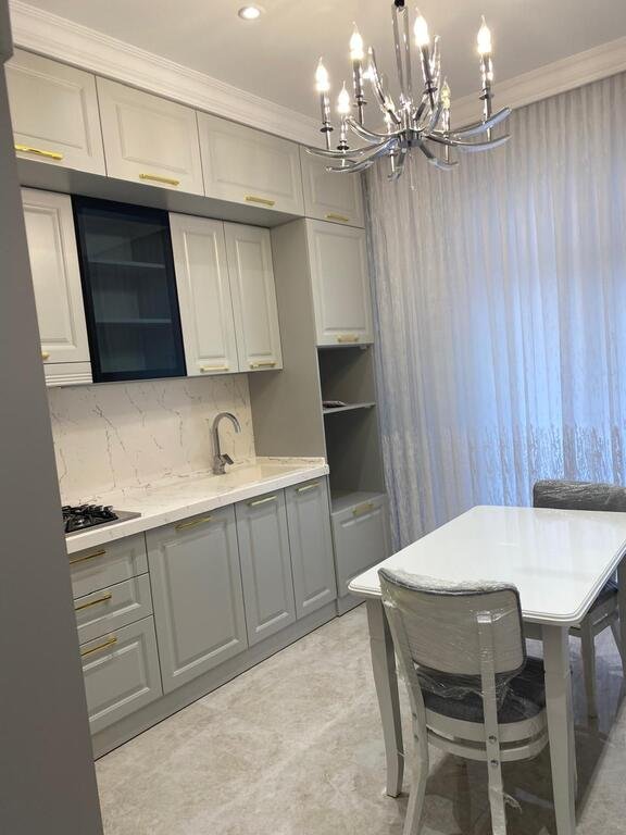 Kirayə verilir 2 otaqlı yeni tikili, 105 m², 8 noyabr-2