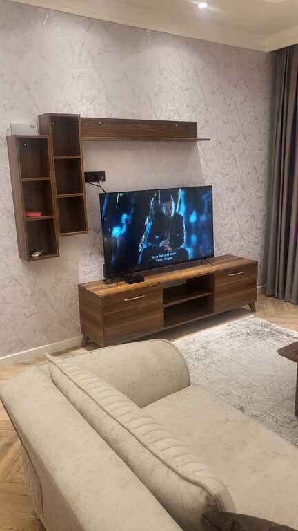 Kirayə verilir 2 otaqlı yeni tikili, 105 m², 8 noyabr-3
