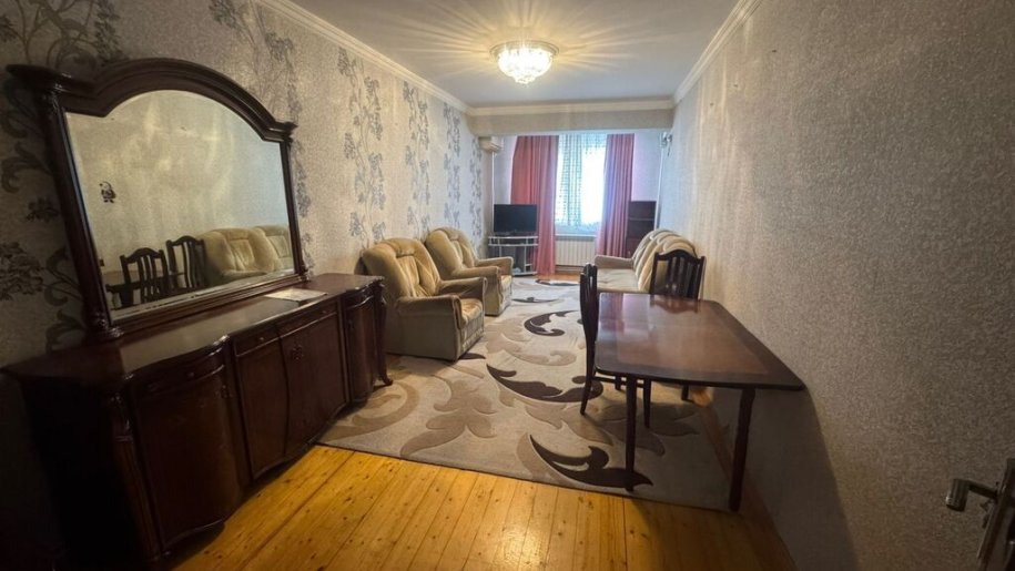 Kirayə verilir 3 otaqlı yeni tikili, 130 m², İnşaatçılar m.-1