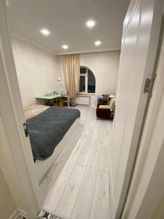 Satılır 2 otaqlı yeni tikili, 65 m², Neftçilər m.-4