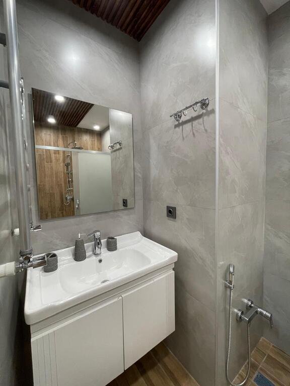 Kirayə verilir 2 otaqlı yeni tikili, 55 m², İnşaatçılar m.-12