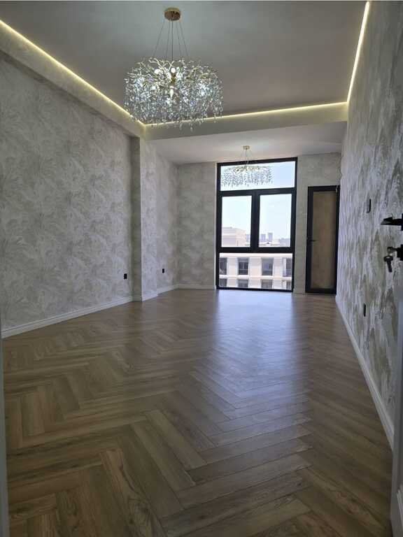 Satılır 3 otaqlı yeni tikili, 132 m², 8 noyabr-2