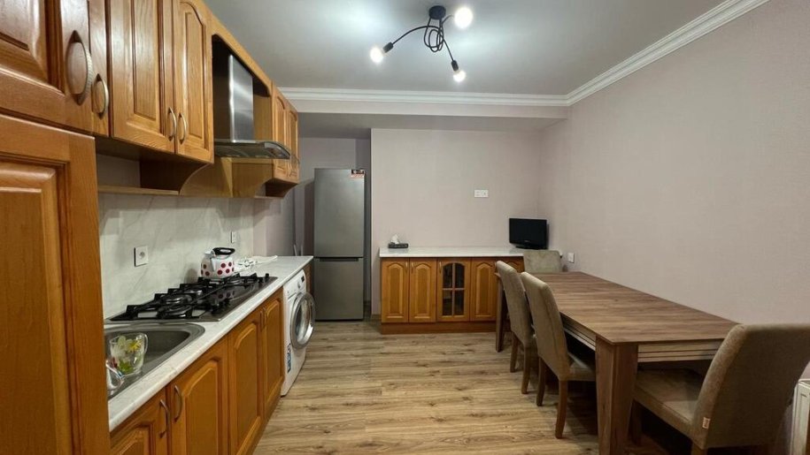 Satılır 3 otaqlı köhnə tikili, 105 m², Xətai m.-3