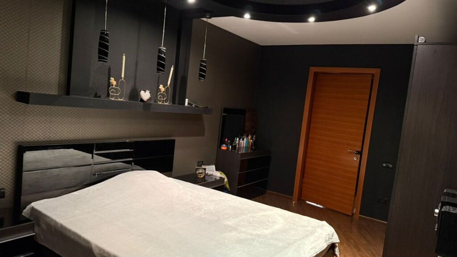 Satılır 3 otaqlı köhnə tikili, 80 m², Nəriman Nərimanov m.-9