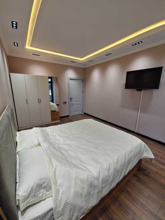 Kirayə verilir 3 otaqlı yeni tikili, 103 m², 8 noyabr-10
