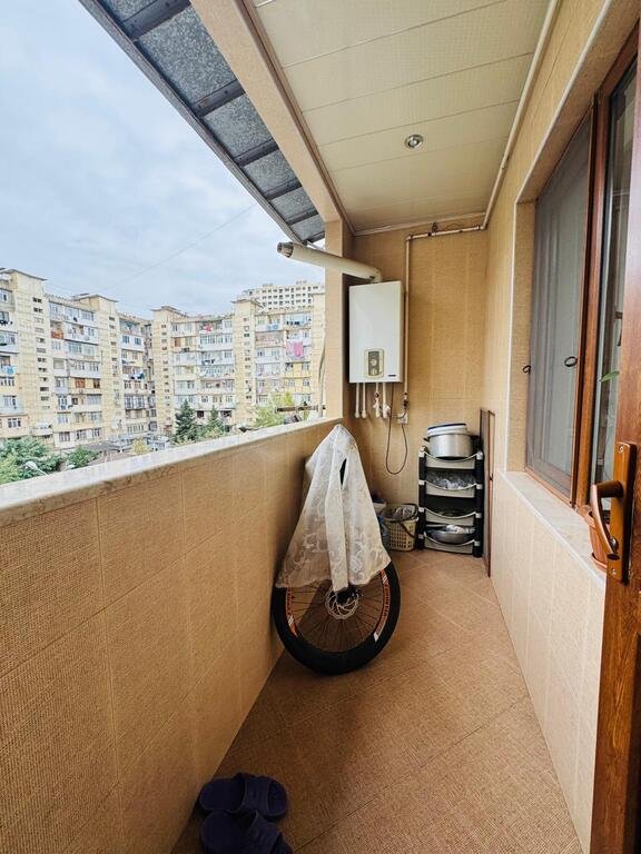Satılır 3 otaqlı köhnə tikili, 85 m², İnşaatçılar m.-19