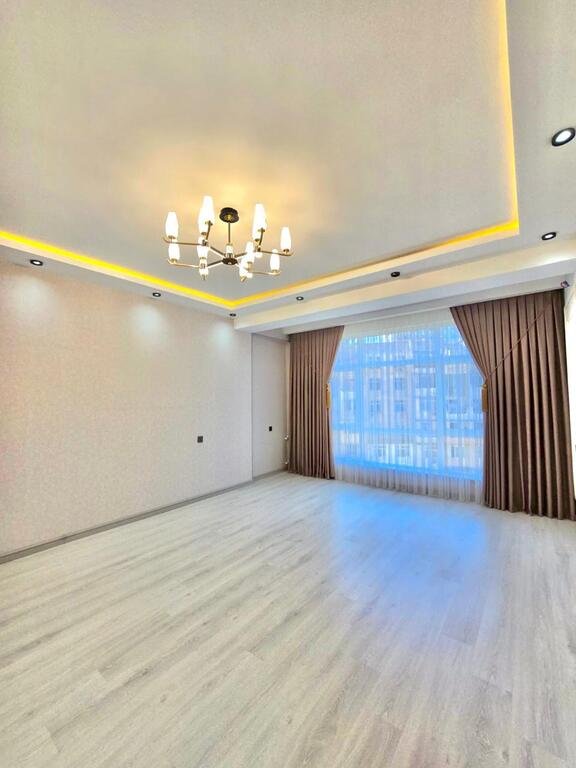 Satılır 3 otaqlı yeni tikili, 124 m², Azadlıq Prospekti m.-5