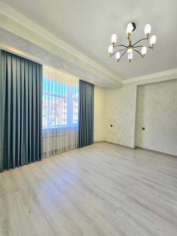 Satılır 3 otaqlı yeni tikili, 124 m², Azadlıq Prospekti m.-8