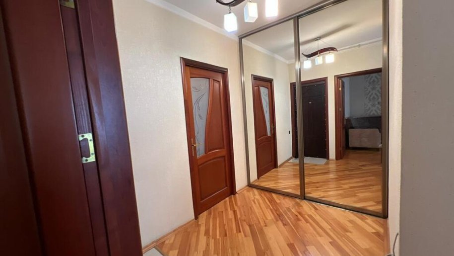 Kirayə verilir 2 otaqlı yeni tikili, 60 m², Qara Qarayev m.-10