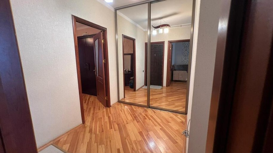 Kirayə verilir 2 otaqlı yeni tikili, 60 m², Qara Qarayev m.-12