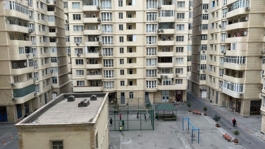 Satılır 3 otaqlı yeni tikili, 133 m², 8 noyabr-13