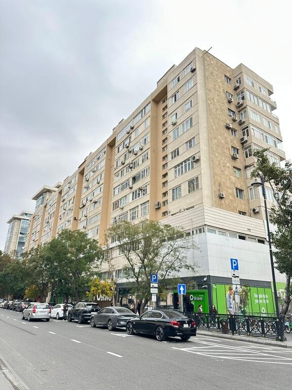 Satılır 3 otaqlı köhnə tikili, 90 m², 28 May m.-1