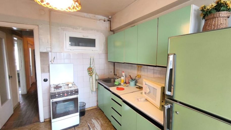 Satılır 3 otaqlı köhnə tikili, 90 m², 28 May m.-9