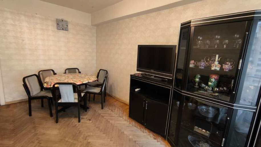 Satılır 3 otaqlı köhnə tikili, 90 m², 28 May m.-10