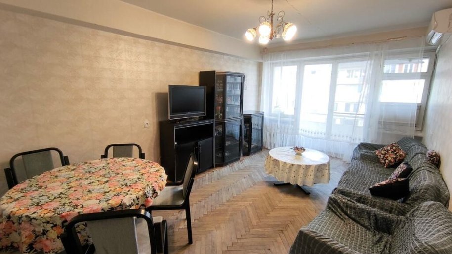 Satılır 3 otaqlı köhnə tikili, 90 m², 28 May m.-12