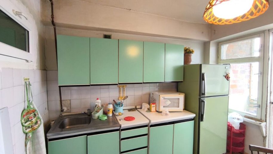 Satılır 3 otaqlı köhnə tikili, 90 m², 28 May m.-18