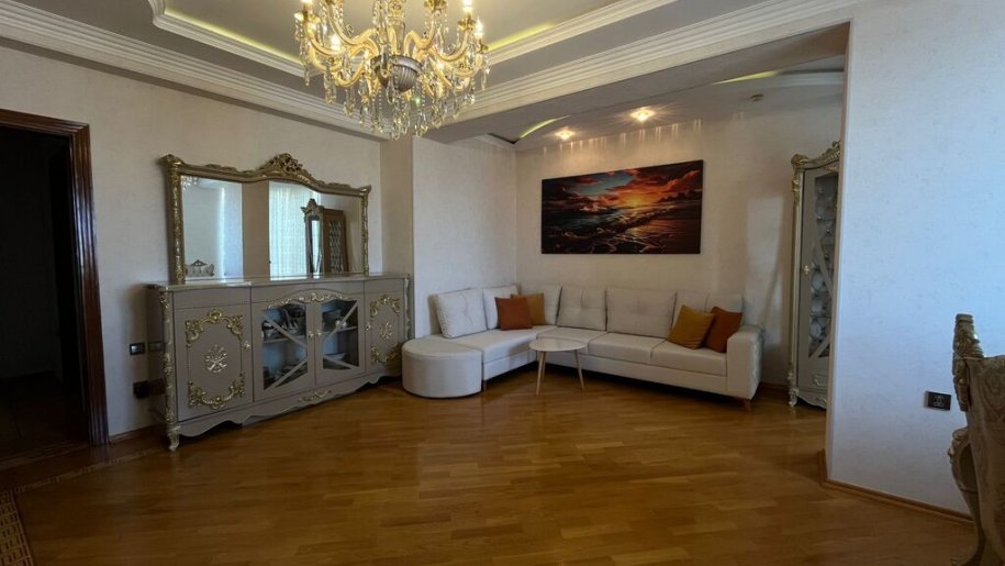 Satılır 4 otaqlı yeni tikili, 167 m², Nəsimi m.-1