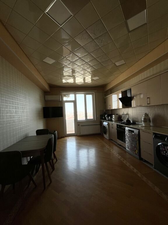 Satılır 4 otaqlı yeni tikili, 167 m², Nəsimi m.-5