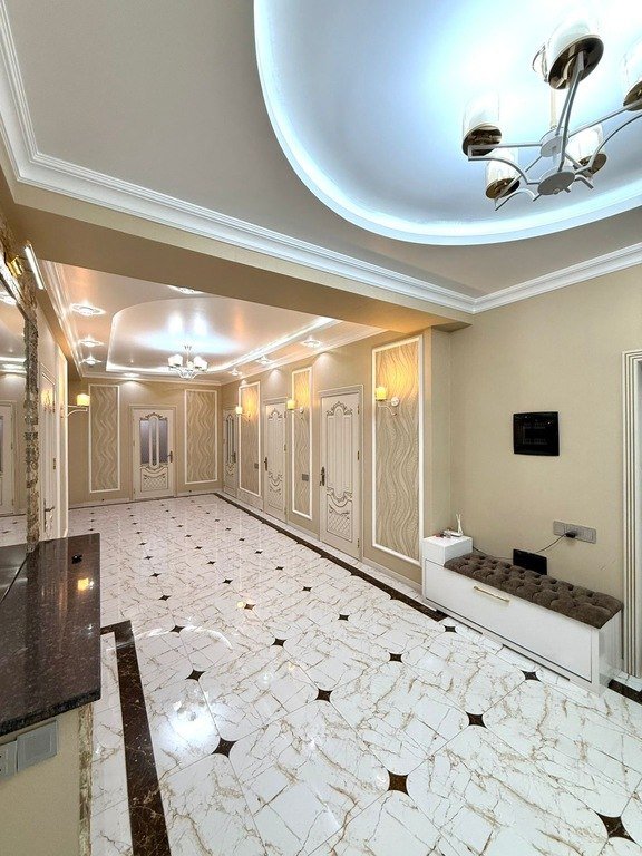 Satılır 5 otaqlı yeni tikili, 226 m², Xətai m.-5