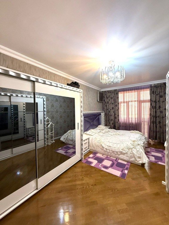 Satılır 5 otaqlı yeni tikili, 226 m², Xətai m.-14