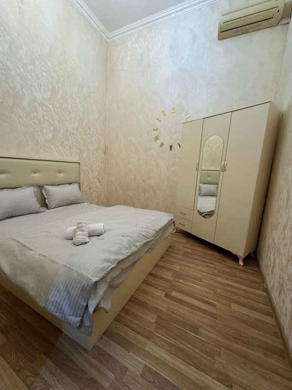 Kirayə verilir 4 otaqlı köhnə tikili, 110 m², Sahil m.-10