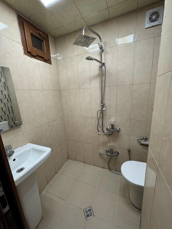 Kirayə verilir 4 otaqlı köhnə tikili, 110 m², Sahil m.-17