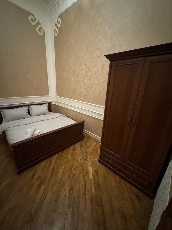 Kirayə verilir 4 otaqlı köhnə tikili, 110 m², Sahil m.-19